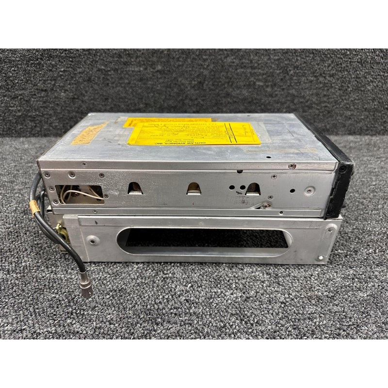 069-1019-01 King Radio KX-175BE Nav-Comm Receiver Unit with Tray, Mods (14V)