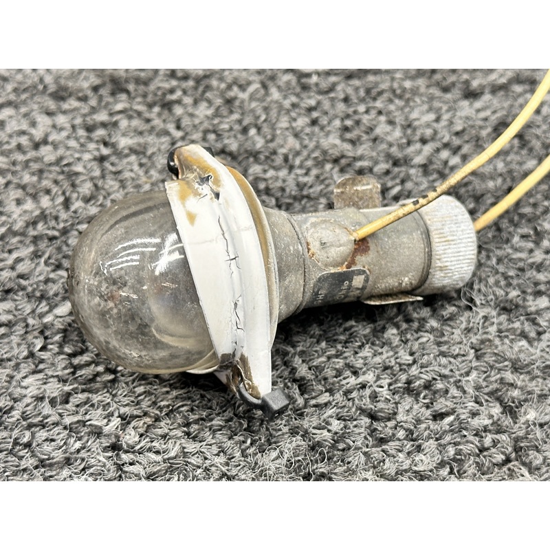 A-2064-1073 Grimes Rear Position Light Assembly with Lens and Retainer