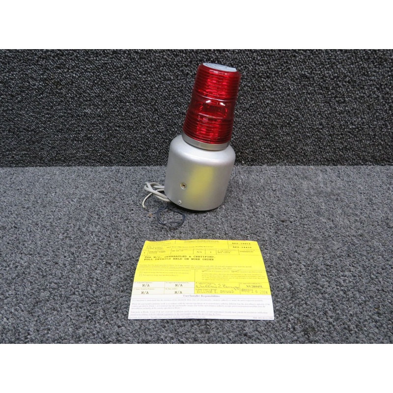 HR-DF-28 Whelen Strobe Beacon with 8130-3 (Volts: 28) (Overhauled)