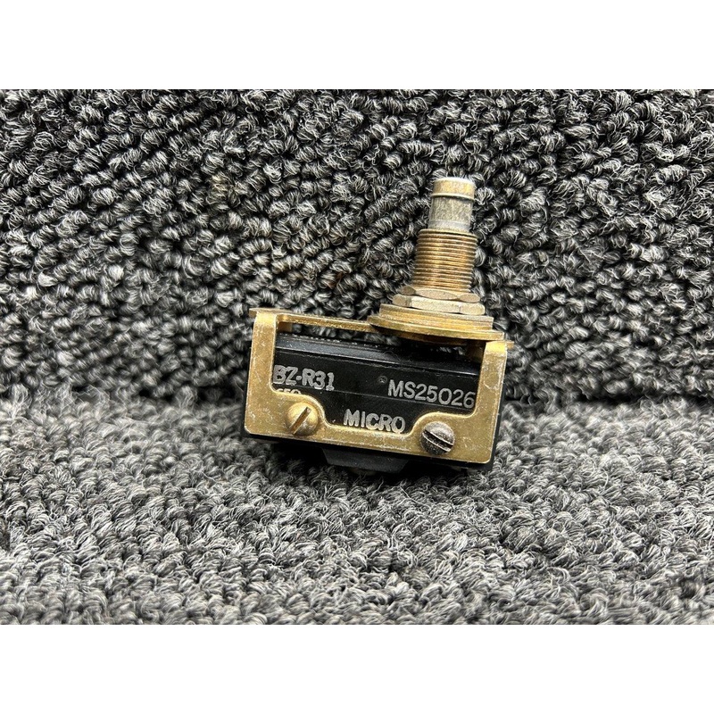 MS25026-1 (Alt: BZ-R31) Beechcraft E-55 Micro Limit Switch