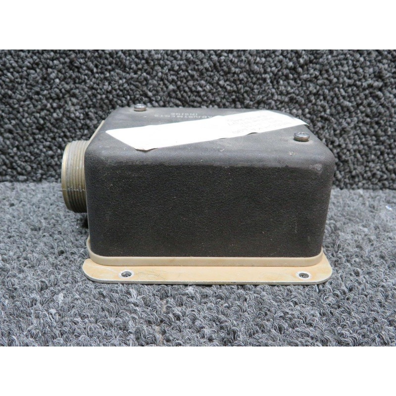 DG114A1 Honeywell Attitude Reference Coupler (Dented)