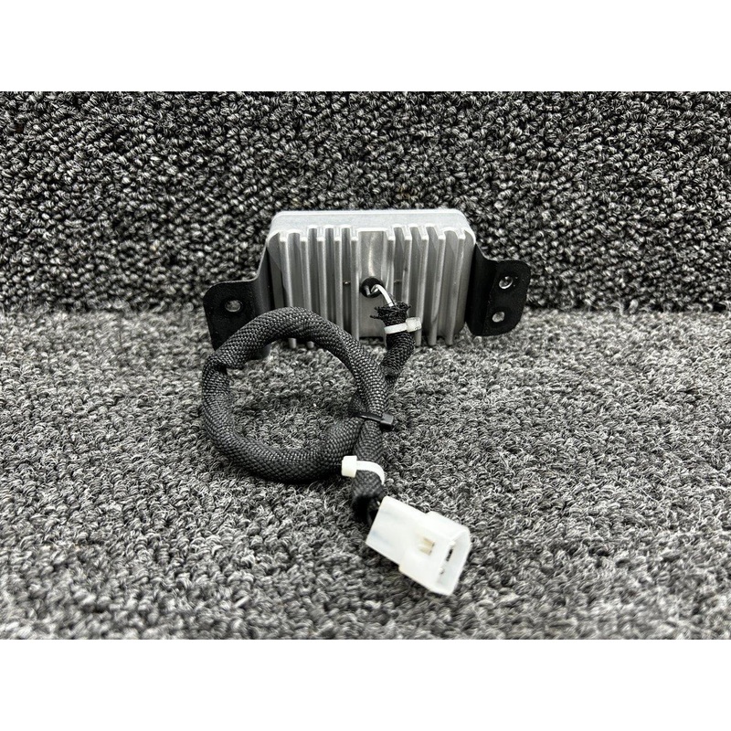 01-0771627-21 Whelen 7162721 LED Recognition Light Assembly (28V)