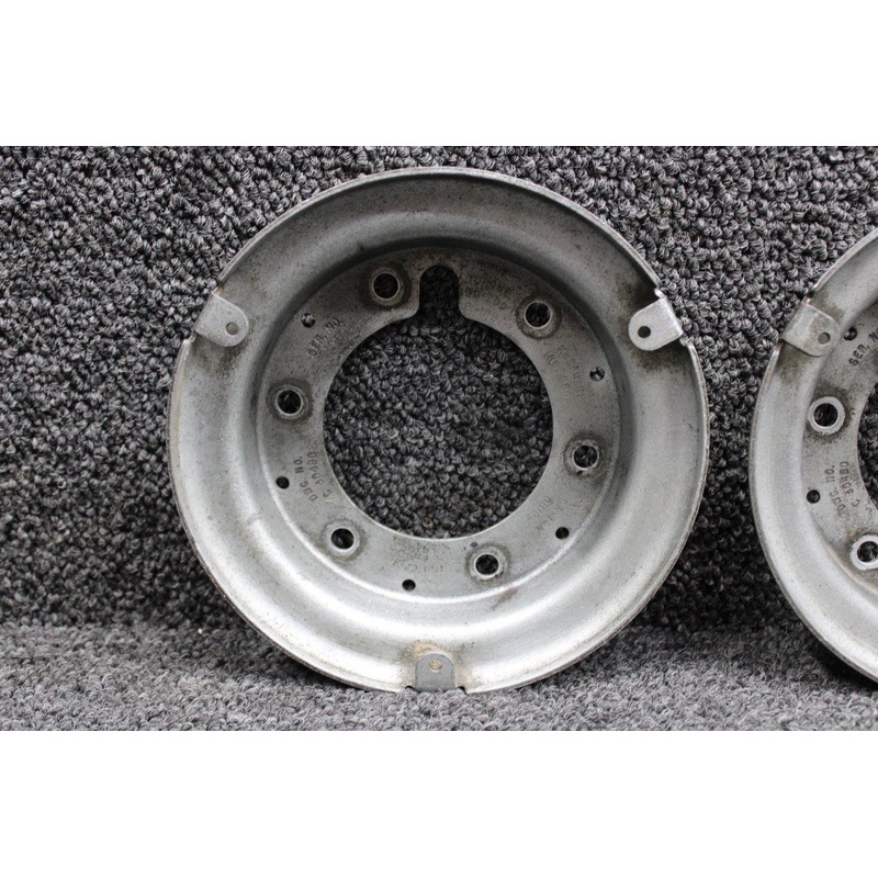 C30172-1, C30172 Cessna 182P McCauley Nose Wheel Flange Set 5.00-5