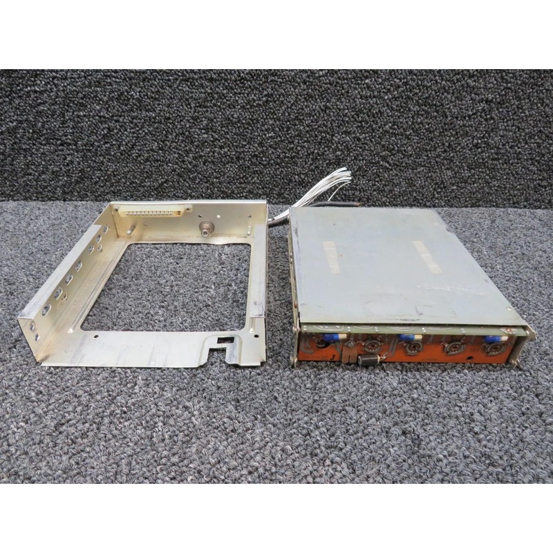 622-2092-001 Collins TDR-950 Transponder with Tray (Volts: 14) (Core)