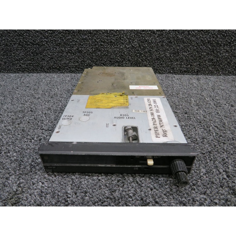 066-1088-00 King Radio KN-64 DME Radio (Volts: 14 or 28) (Core)