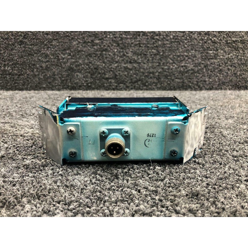 30-1331-3 Beechcraft 58P Grimes Navigation Strobe Light Assembly (Volts: 28)
