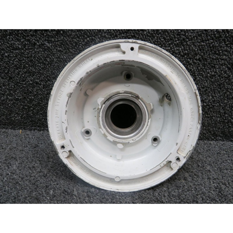 40-113B Cleveland 6.00-6 Wheel Assembly (Chipped Bearing Retainer)