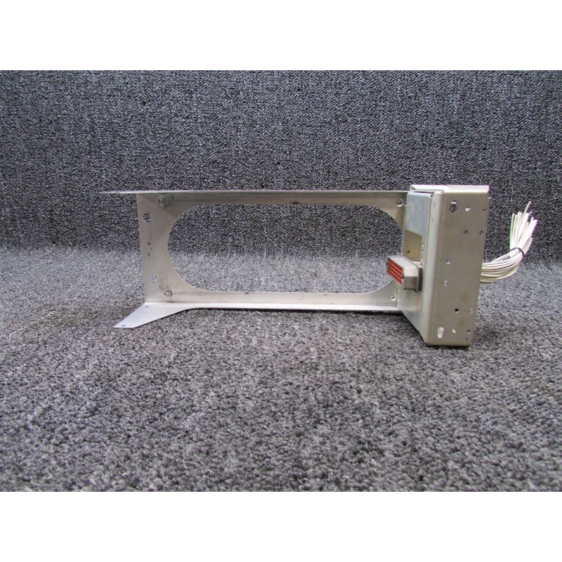 622-1196-001 Collins 390R-20 Universal Mounting Tray
