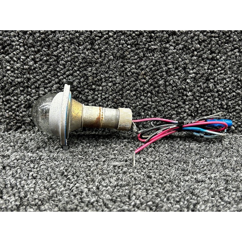 C622001-0102, A4513-1 Grimes Taillight Assembly with Lens and Retainer