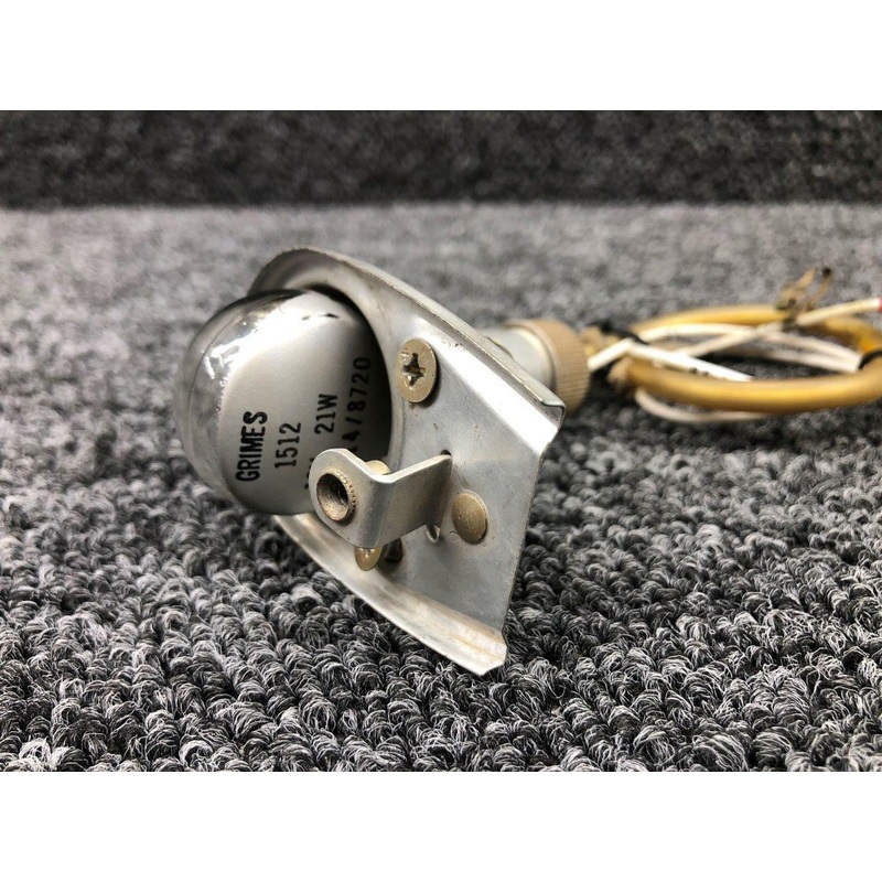 30-0009-33 / C622001-0201 Grimes Wing Tip Light Bracket W/ Bulb (Volts: 12)