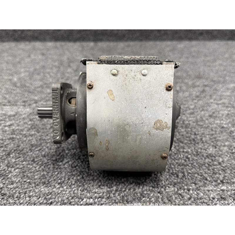 442CW Lycoming Airborne Dry Air Pump Assembly with Bracket