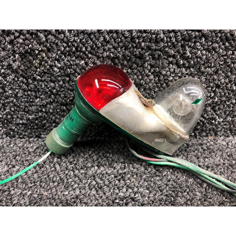 761-158 Piper PA24-250 Grimes Wing Navigation Light W/ Retainer, Lens, Strobe