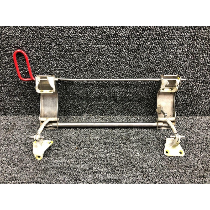 002-430055-2 Beech 95-B55 Window Latch RH W/ Handle, Links, Supports, & Pins