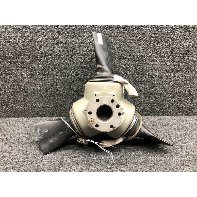 3AF32C507 McCauley 3 Blade Propeller Hub W/ Logbooks
