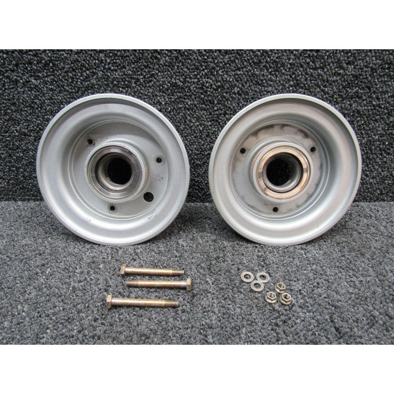 40-308 Cleveland 5.00-5 Main Wheel Assembly W/ Magnaflux & 8130-3