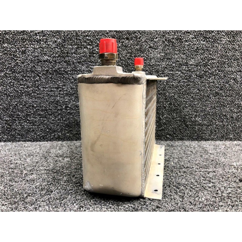D783-1 (MPN: 10928A) Lycoming IO-540-AE1A5 Stewart Warner AC Condenser