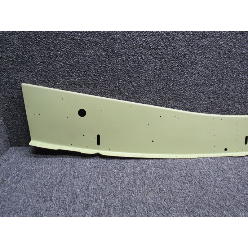 002-410066-38 Beechcraft Keel RH (NEW OLD STOCK) (SA)