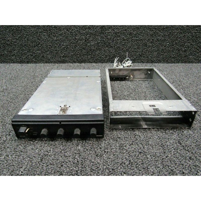 011-00259-10 Garmin GTX-320 Transponder W/ Tray (Volts: 11-33)