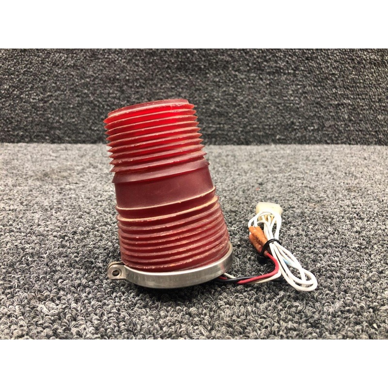 06-190125 Beechcraft 95-B55 Whelen Beacon Light Assembly (Volts: 28)