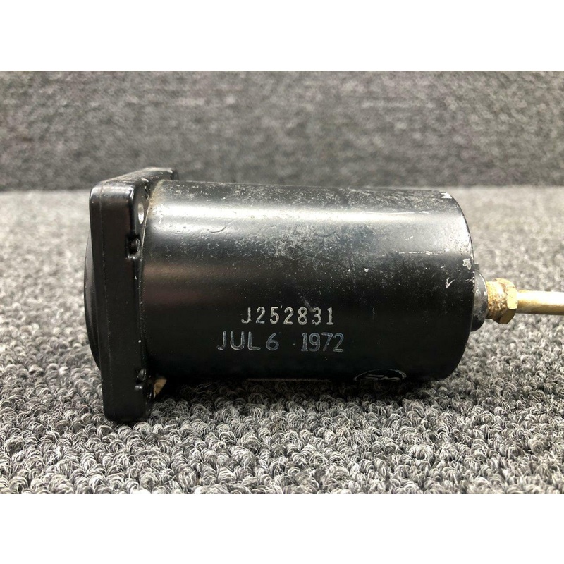 3000-010/ C668516-0101 United Instruments Cabin Altitude Differential Pressure Indicator
