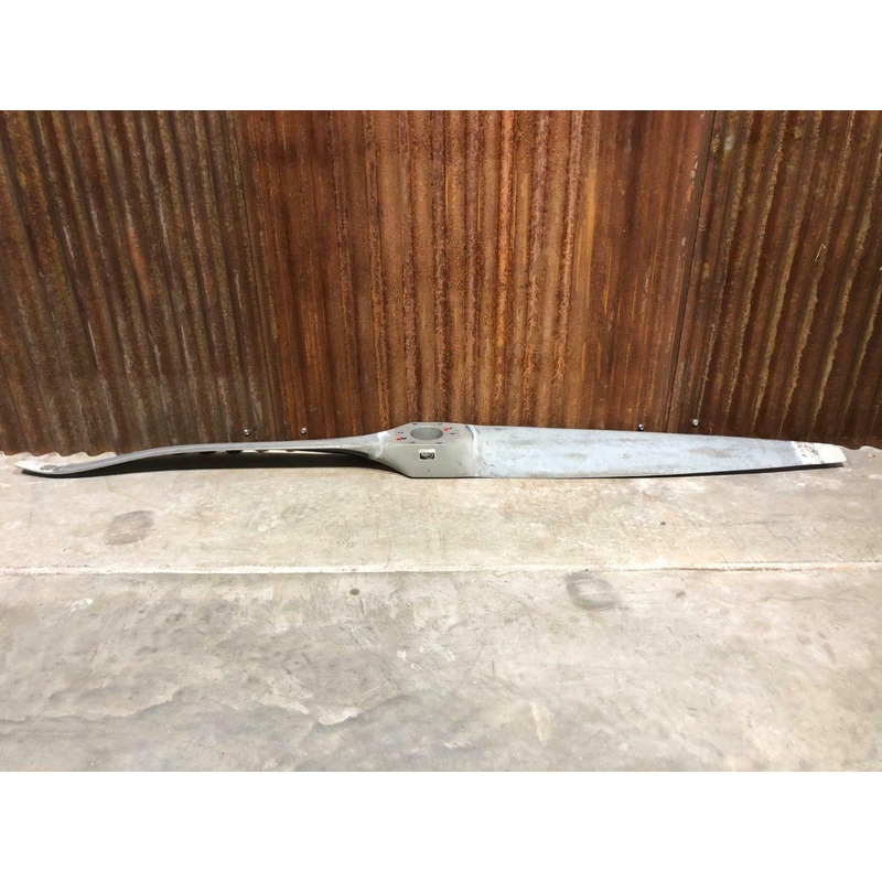 1C172/MTM7653 (CPN: C161001-0302) McCauley 2 Blade Propeller (CORE)