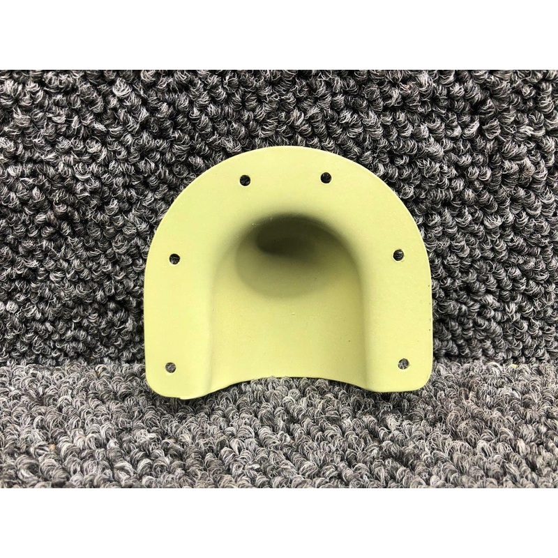 002-410001-13 Beechcraft 58 Vent Bracket (NEW OLD STOCK)