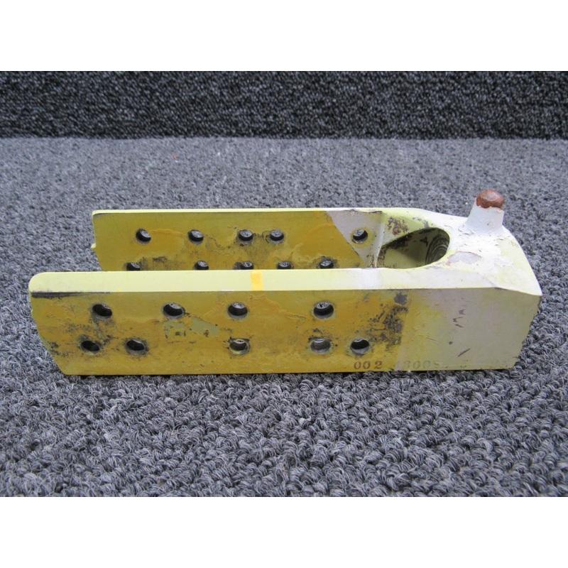 002-430025-3 Beechcraft V35B Spar Carry-Thru Fitting Lower LH (SA)