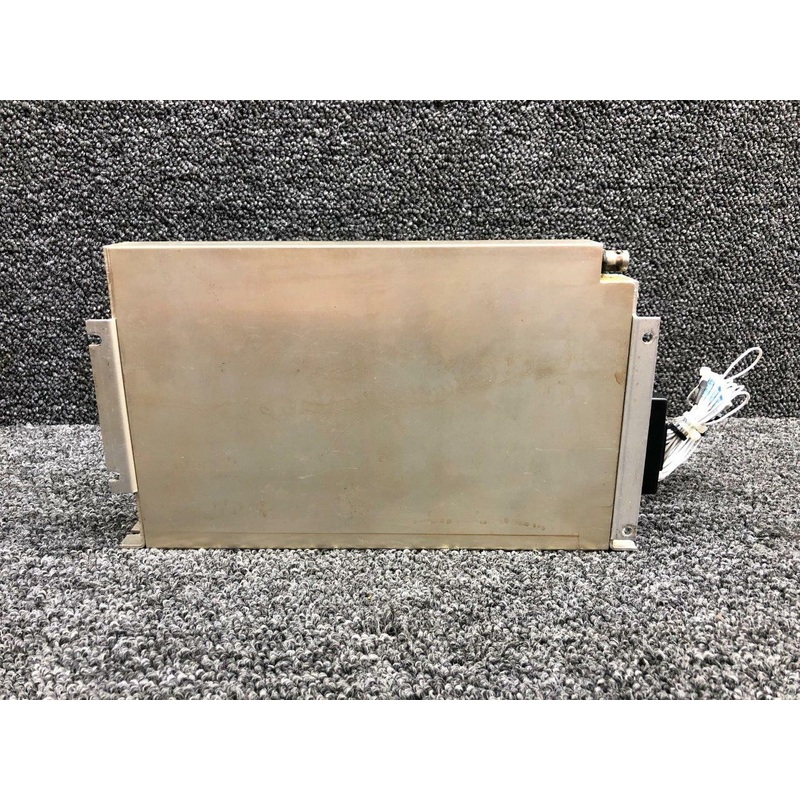 066-1070-00 Beech A36TC King Radio KN63 DME Computer Assembly (14-28V)