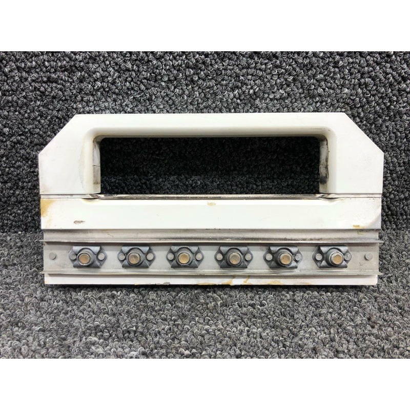 17079-001 Cirrus SR22 Main Gear Attach Clamp Lower