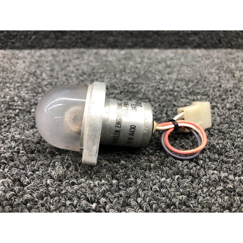 A430 Whelen Strobe Light Assembly (Volts: 28)