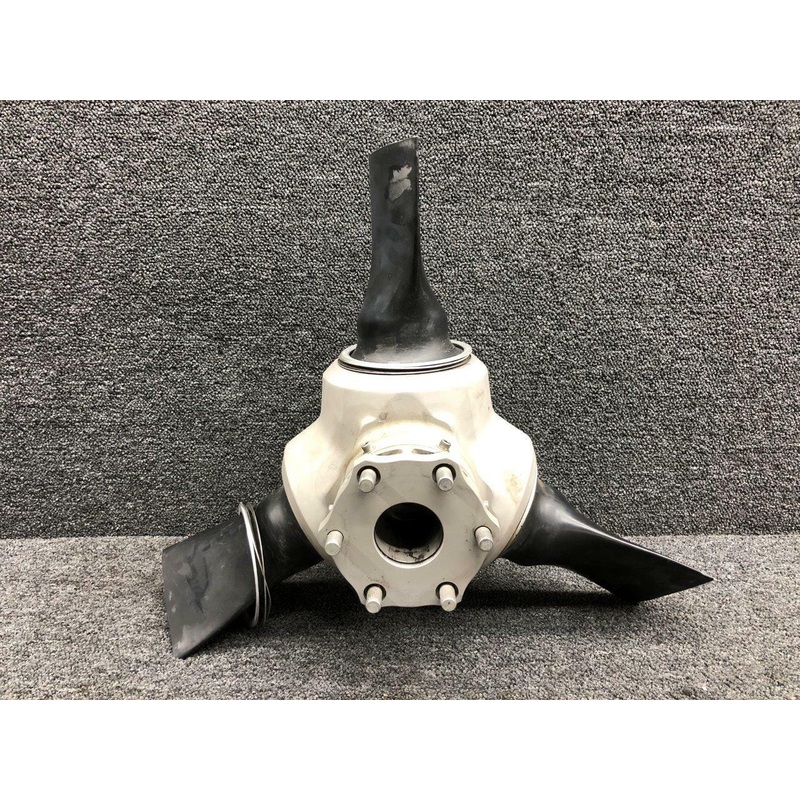 B3D36C429 McCauley 3 Blade Propeller Hub Assy W/ Logbooks