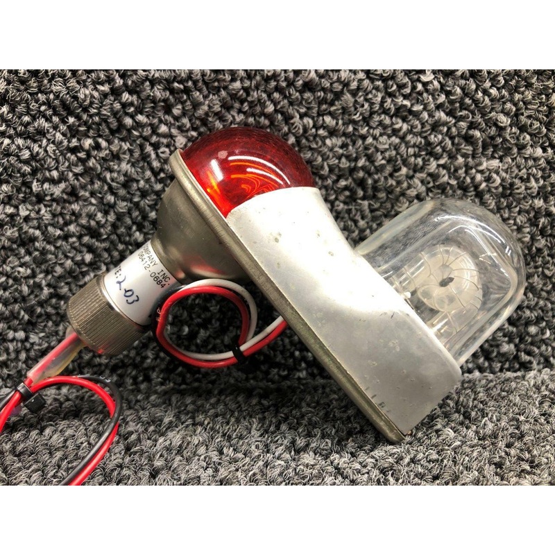 01-0770054-03 (M/N: A650-PR-28V) Whelen Wing Tip Nav / Strobe Light LH