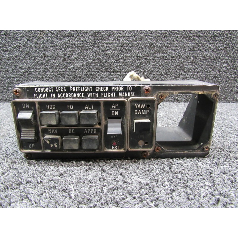 065-0035-01 Piper PA31-T1 King Radio KC-291 Yaw Controller (Volts: 14/28)