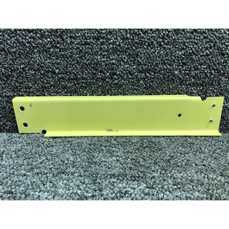 002-430009-53 Beechcraft 58 Support Bracket (NEW OLD STOCK)