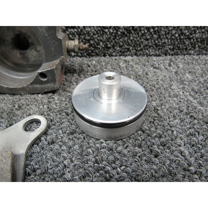30-56D Mooney M20K Cleveland Brake Caliper Assembly