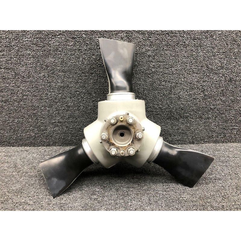 3A32C76-S-M McCauley 3 Blade Propeller Hub with Logs (Core)
