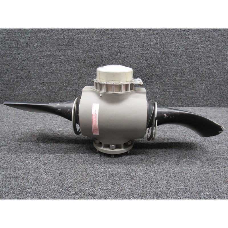 B2D34C211 McCauley 2 Blade Propeller Hub W/ Log Books (PROP STRUCK) (CORE)