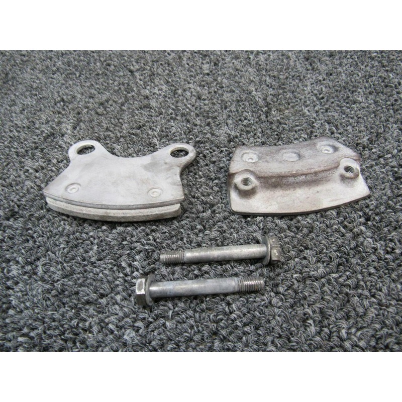 061-02400 Cessna 172G Cleveland Brake Caliper Assembly
