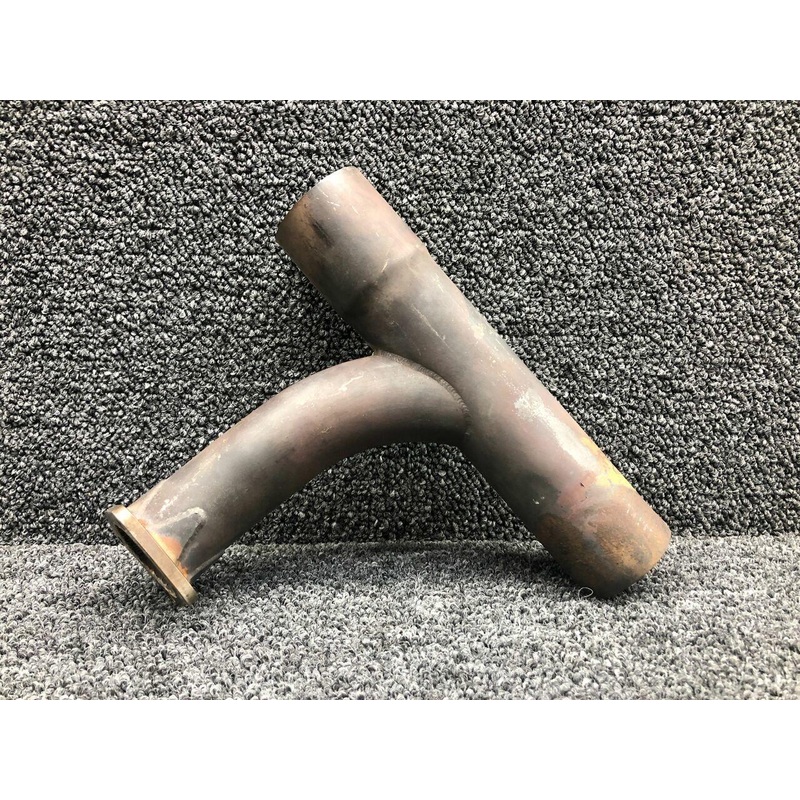 96-950004-157 Beechcraft 58 Exhaust Stack Center Cylinder RH