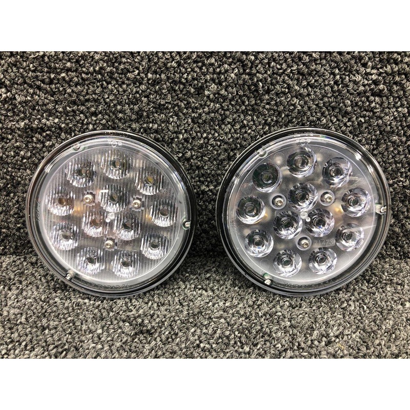 01-0771833-10 Whelen P36P1L LED Landing / Taxi Light Assembly W/ STC (14V)