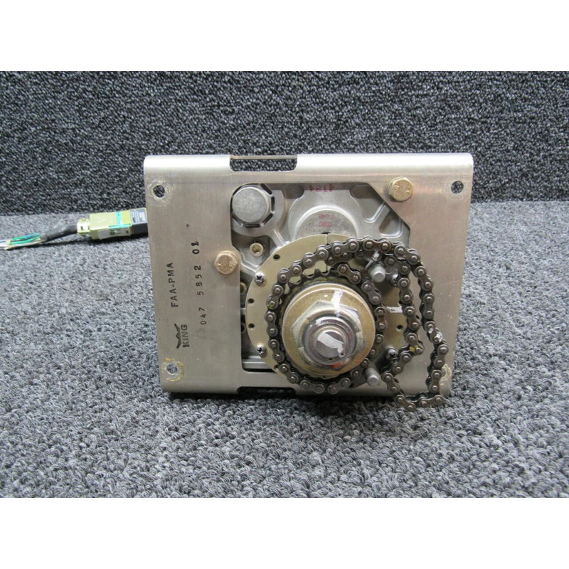 065-0052-04 King Radio KS-179 Trim Servo (Volts: 14/28)