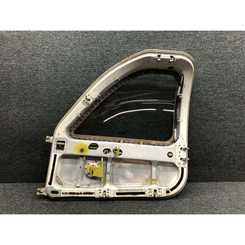 102-430078-601 Beechcraft 58P Cabin Door Structure RH W/ Lock Mechanism