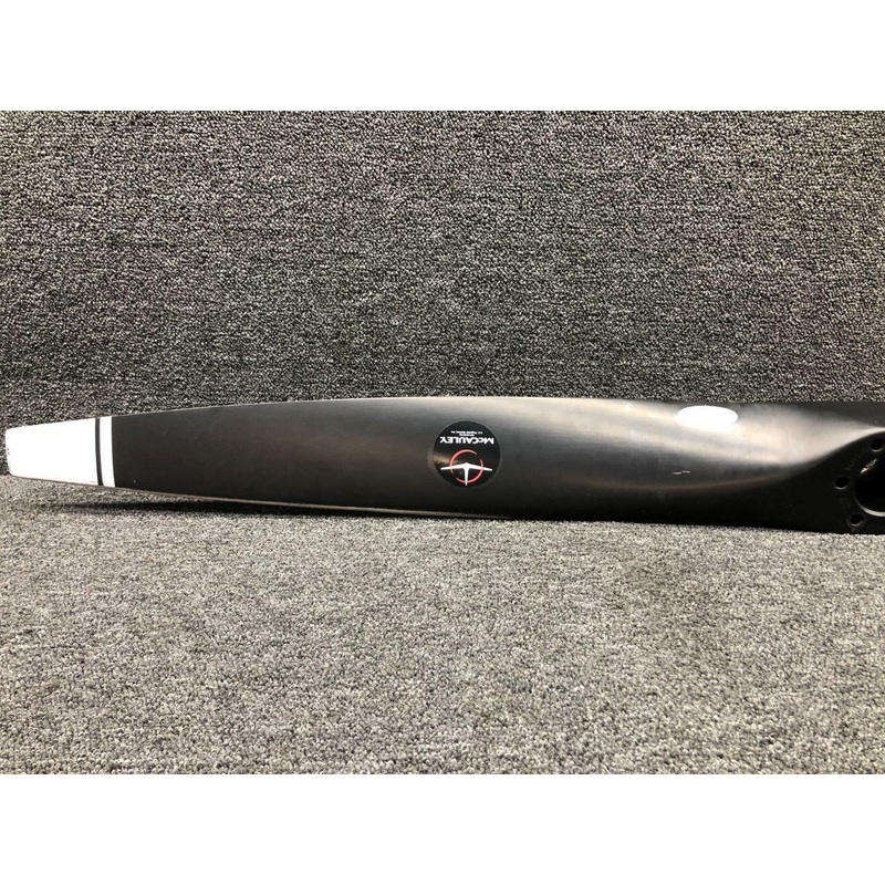 1C172/EM7651 McCauley 2 Blade Propeller
