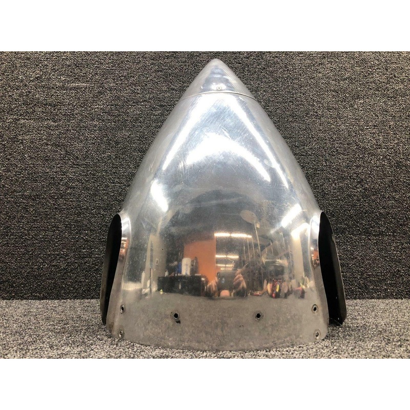 C1872-4 / D1976-8R Beechcraft 95-B55 Spinner Dome Assembly W/ Bulkhead (a)