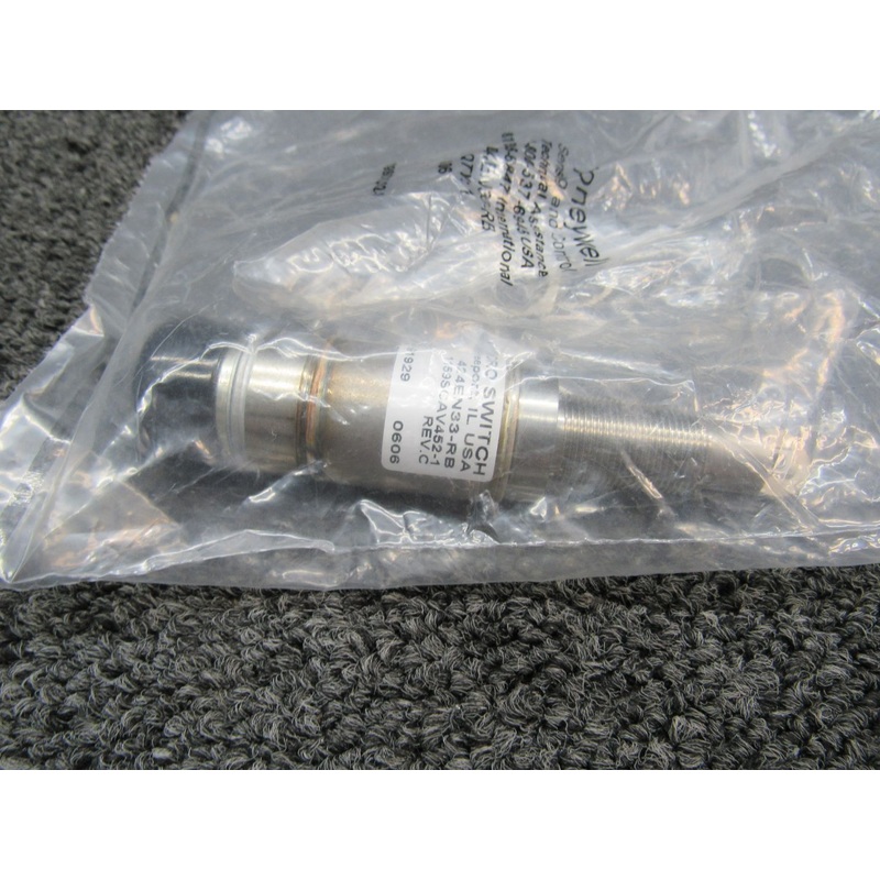 424EN33-RB Honeywell Micro Switch Assembly (NEW OLD STOCK) (SA)