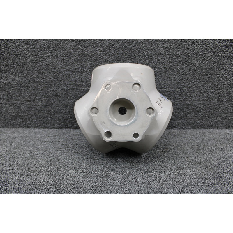 B3D32C412-C McCauley 3 Blade Propeller Hub (NO LOGS)
