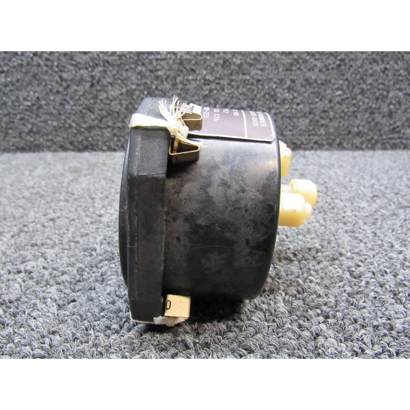 EA-5174-0105-CES (CPN: C661061-0105) Edo-Aire Airspeed Indicator