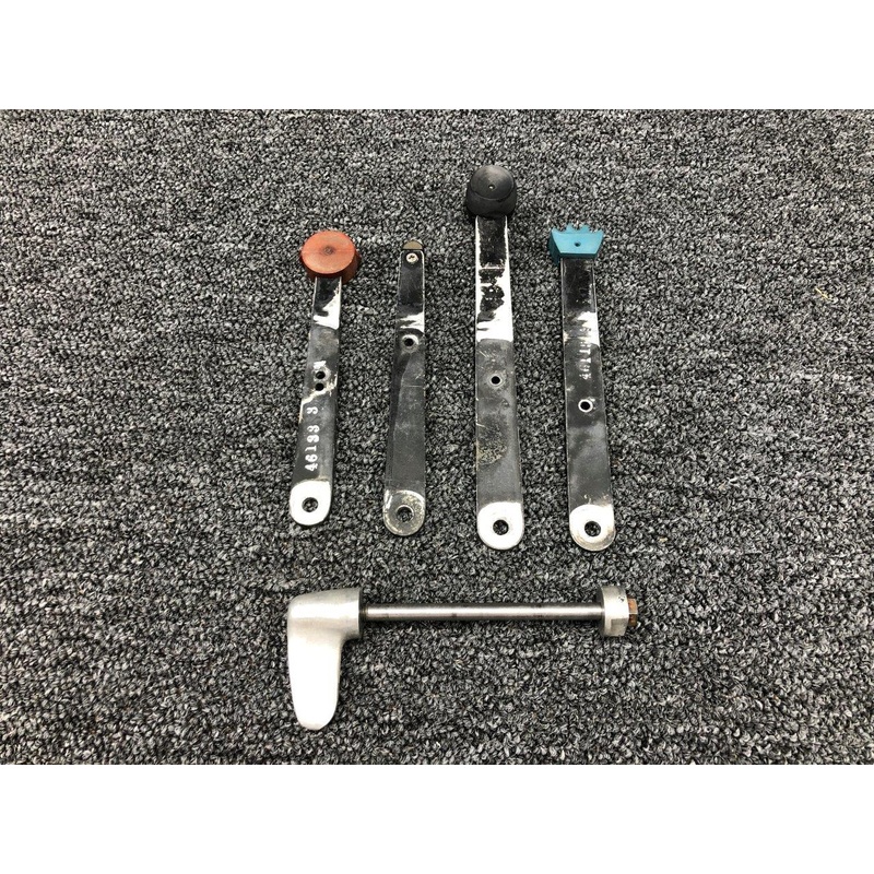 46133-1 / 46116-1 Rockwell 112A Engine Control Levers W/ Knobs