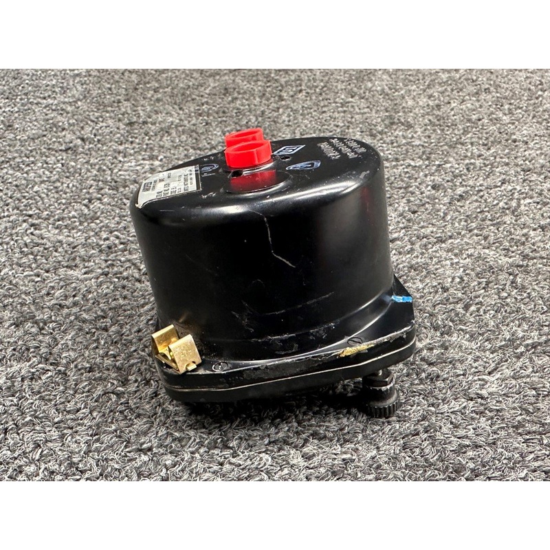 8125 United Instruments True Airspeed Indicator (0-250 Mph, 215 Knots)