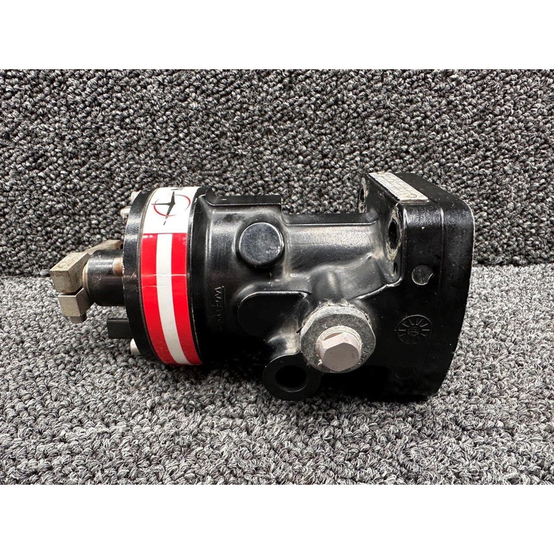 DC290D1-C-T8 Lycoming IO-540-AB1A5 McCauley Propeller Governor Assembly